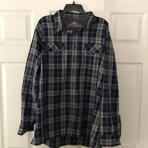 SALE 😝 CROFT AND BARROW Quick Dry Button Down